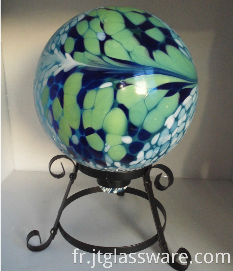 Gazing Garden Ball1